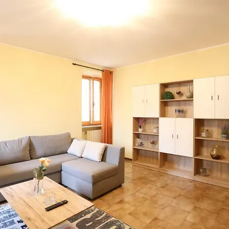 아파트 La Dimora Sul Colle *